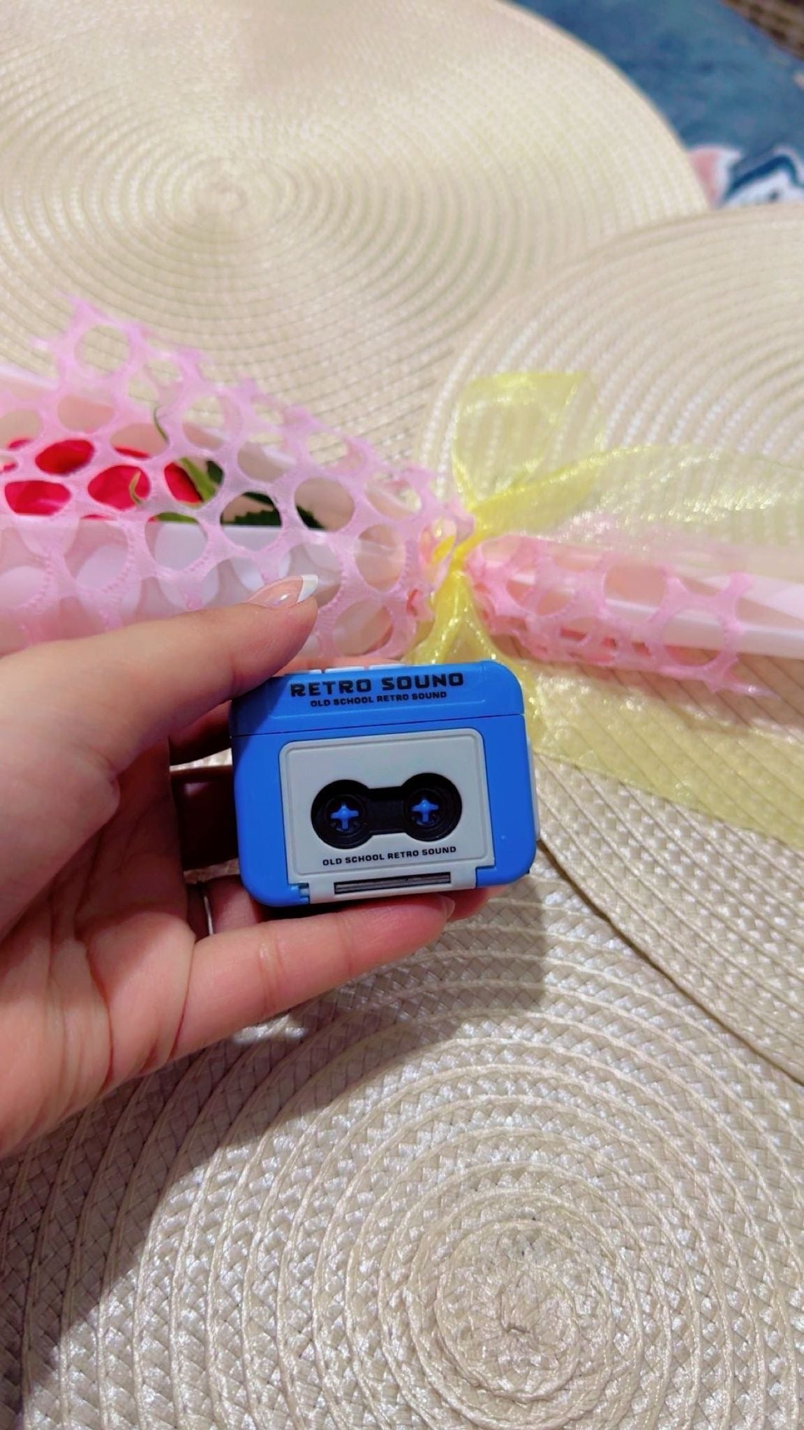 Retro Mini Pocket Radio Recorder – Personalized Voice & Song Memory Box 🎵💙