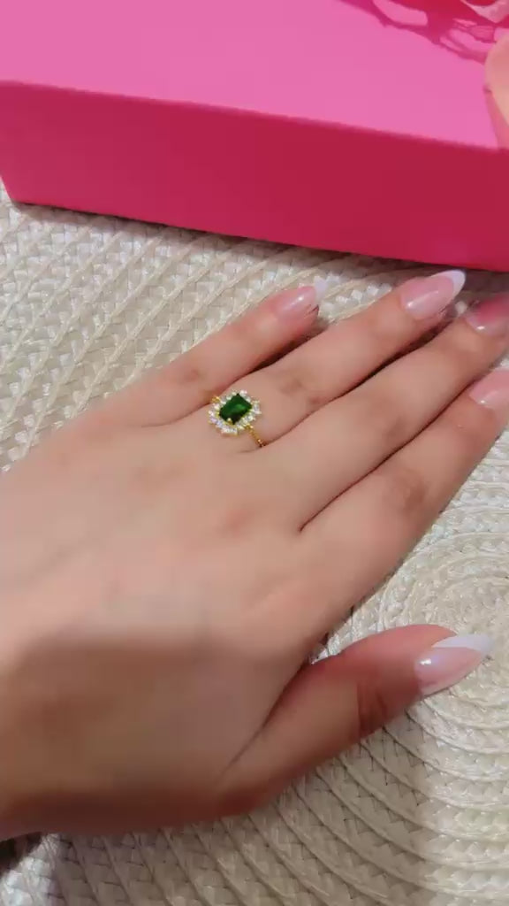Emerald Princess Adjustable Ring – Luxury Crystal Gold-Plated Ring